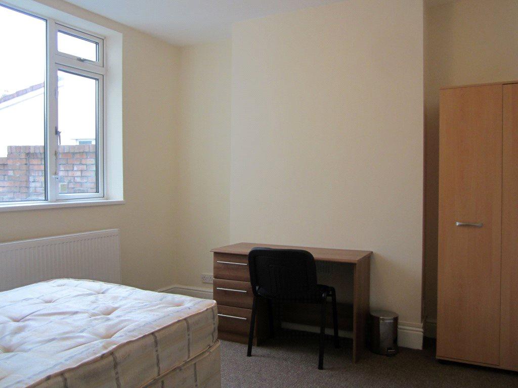 4 Bed house to Rent in Fishponds | BS16 3UN - Image 4