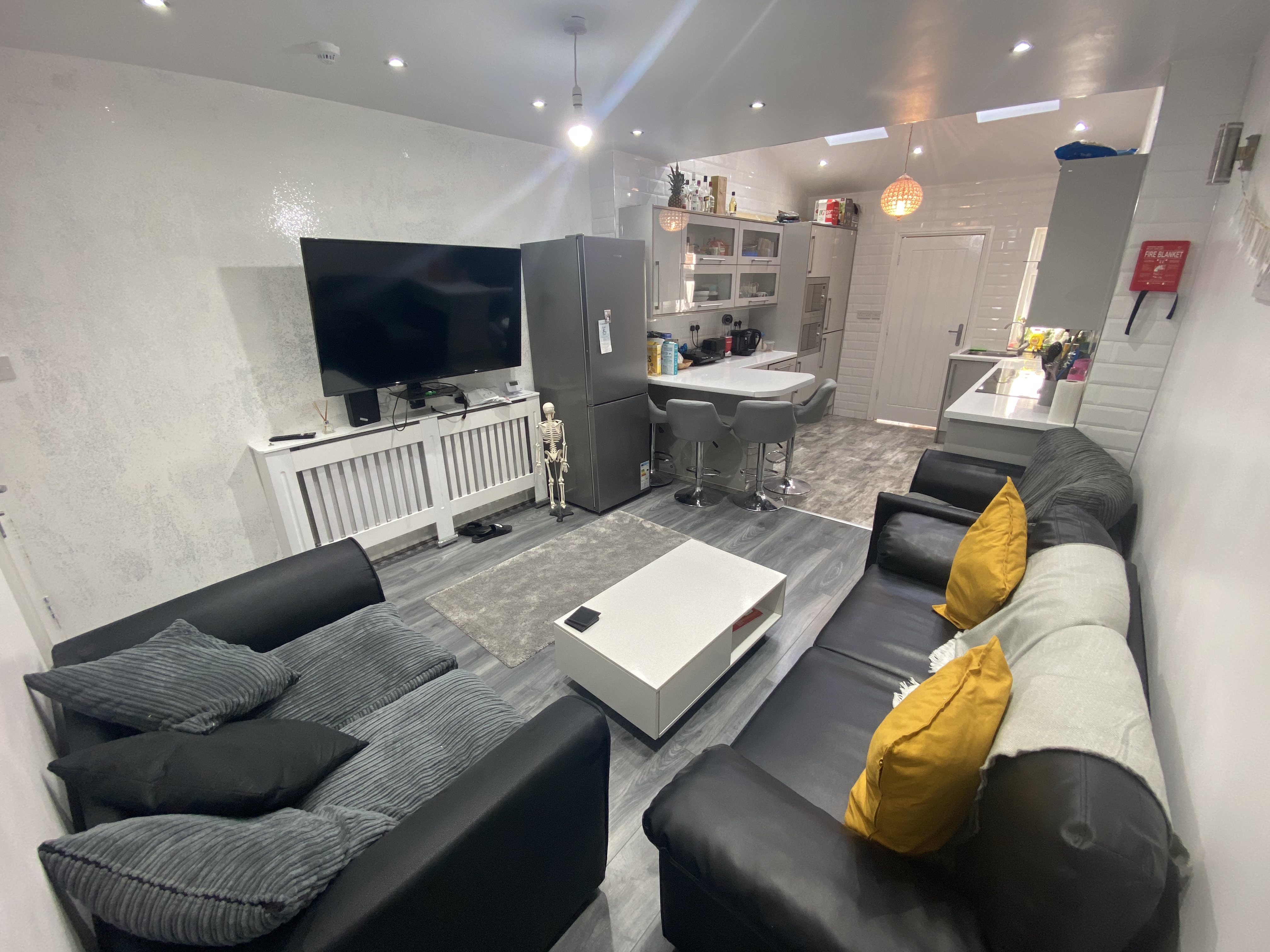 5 Bed house to Rent in Edgbaston | B16 9DZ - Image 1