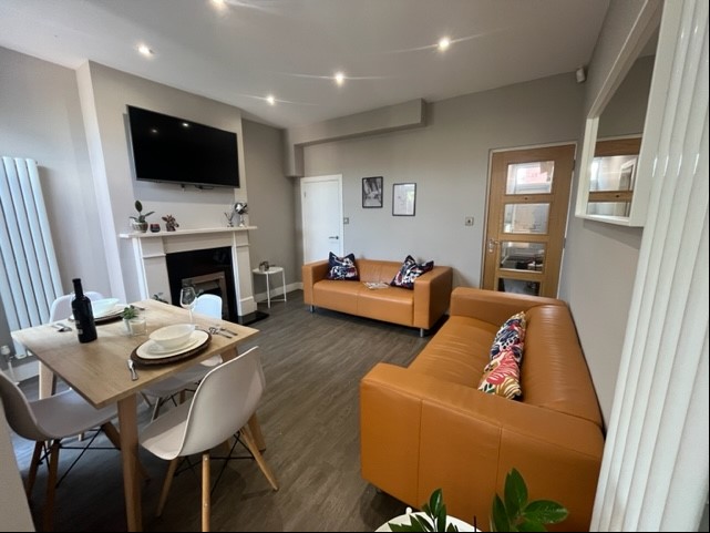 5 Bed house to Rent in Edgbaston | B16 9DX - Image 1