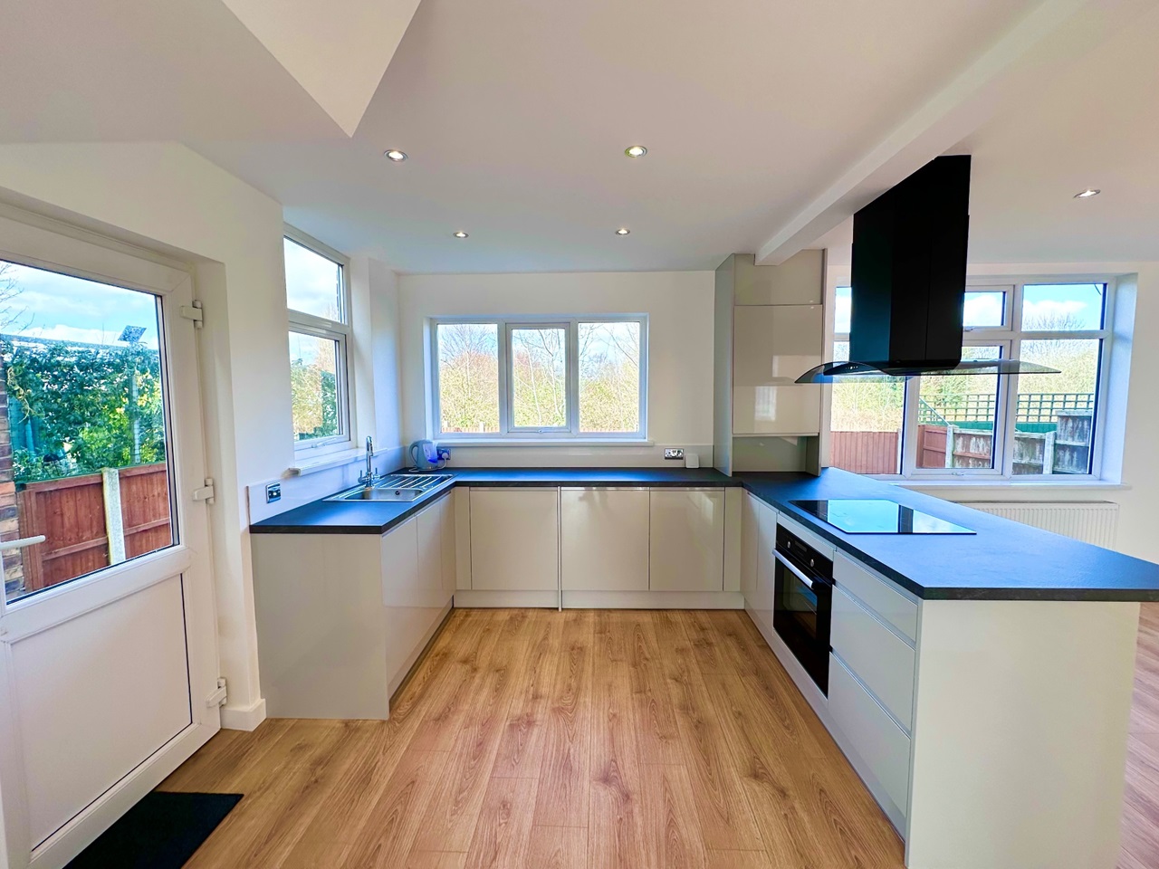 3 Bed house to Rent in Nottingham | NG5 1HY - Image 6