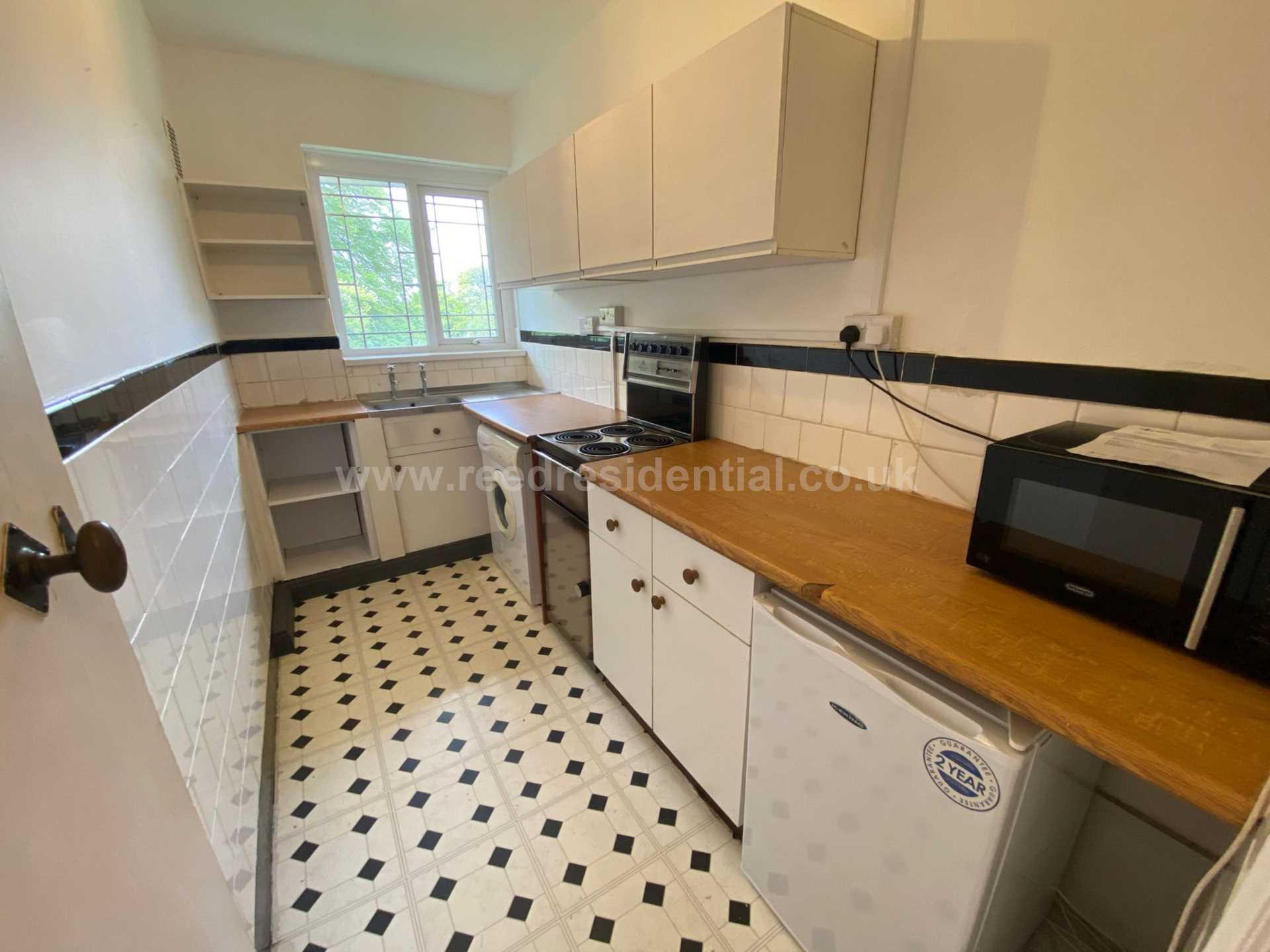 1 Bed flat to Rent in 201 Gibbins Rd | B29 6NH - Image 5