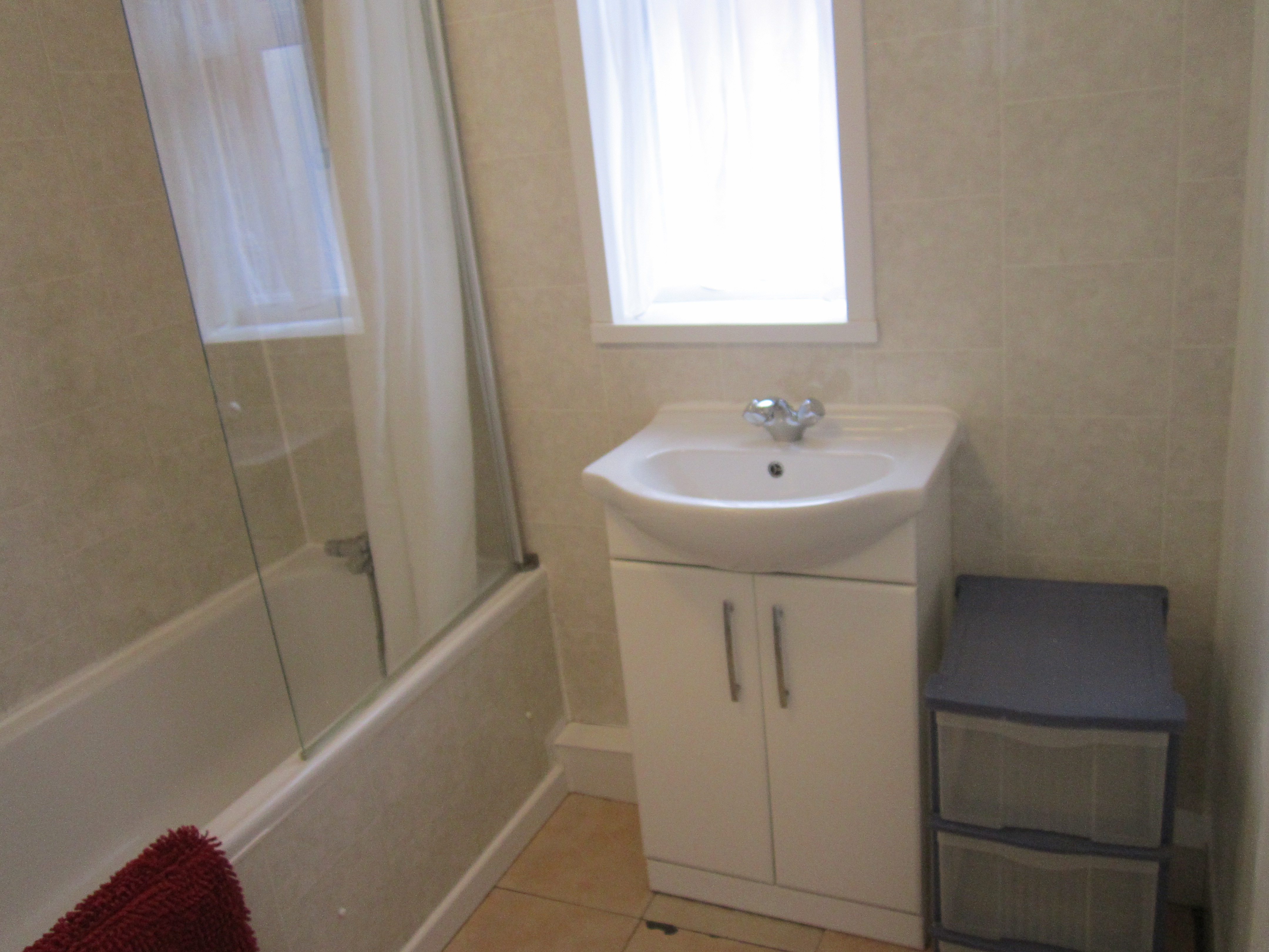 6 Bed house to Rent in Selly Park | B29 7QX - Image 3