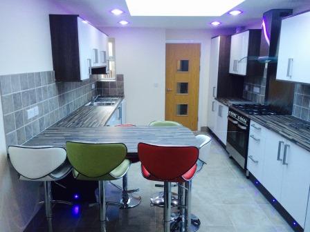 8 Bed house to Rent in Selly Oak | B29 6DB - Image 1