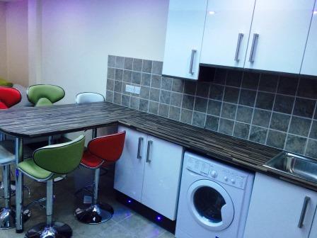 8 Bed house to Rent in Selly Oak | B29 6DB - Image 4