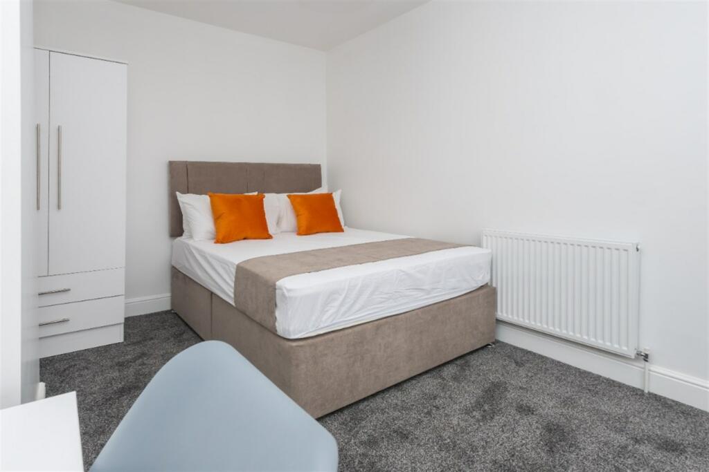 1 Bed house to Rent in Bedminster | Bs3 3PH - Image 5