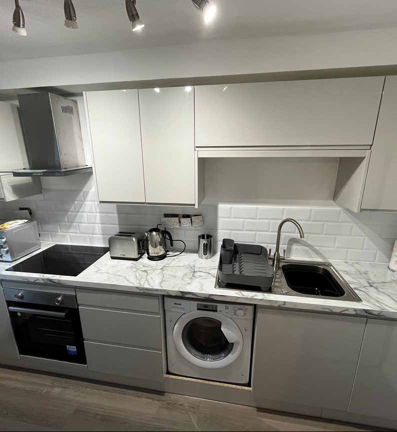 2 Bed flat to Rent in Ladywood | B16 8HQ - Image 3