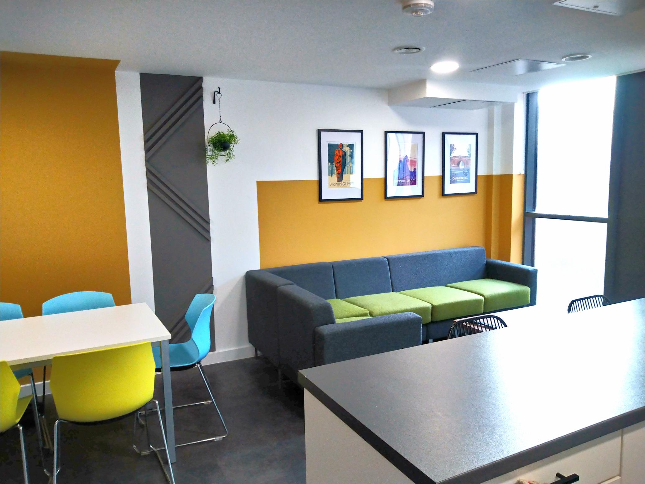 6 Bed flat to Rent in Five Ways | B15 1PL - Image 1