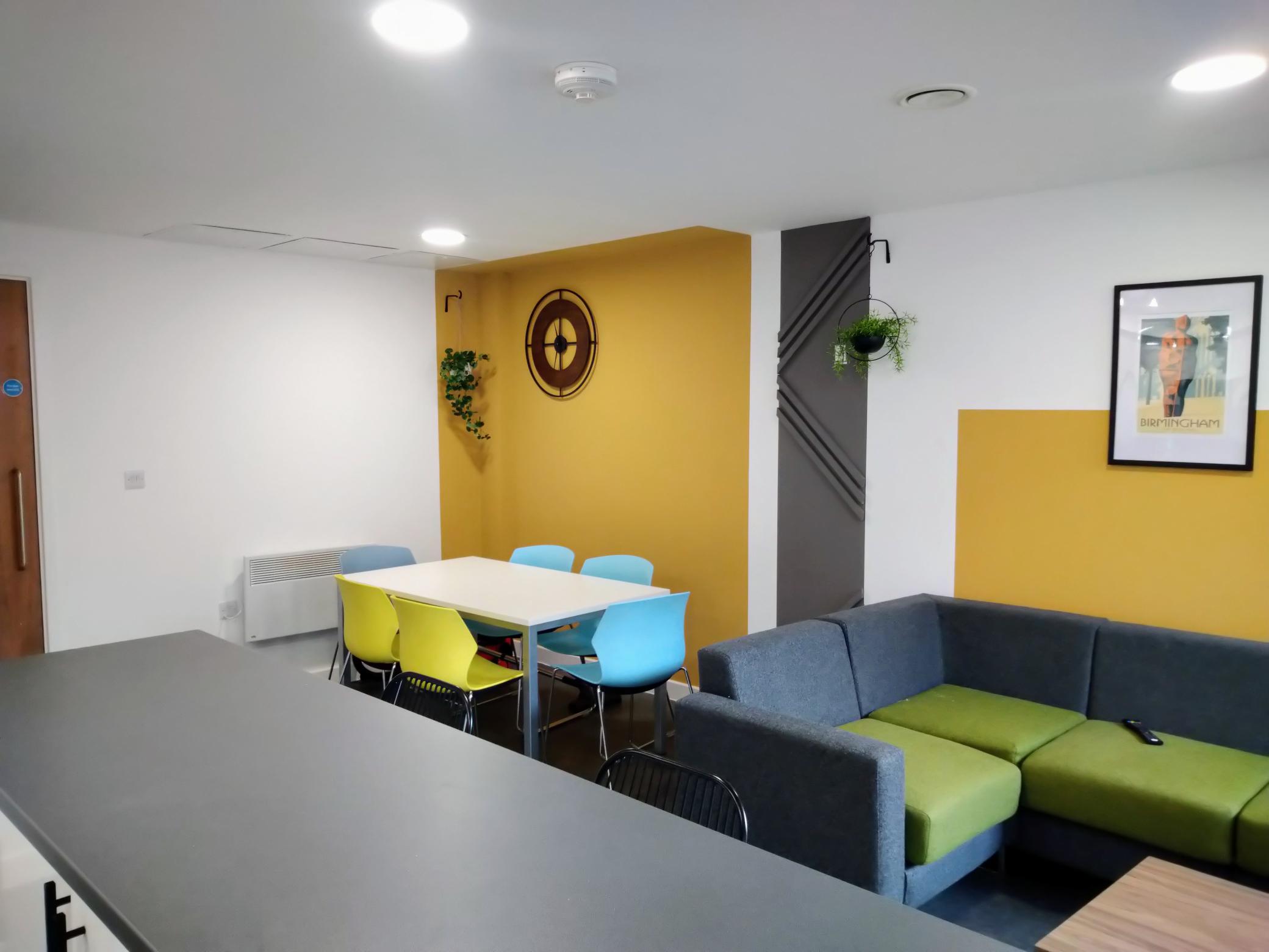 6 Bed flat to Rent in Five Ways | B15 1PL - Image 2